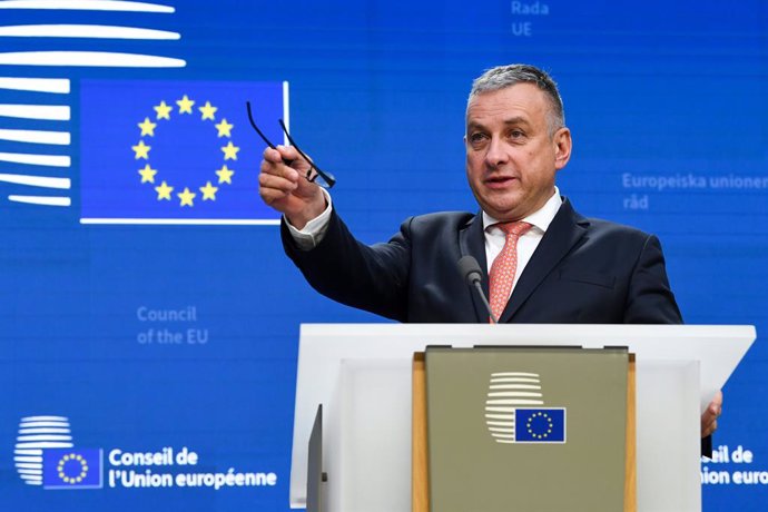 Archivo - FILED - 19 December 2022, Belgium, Brussels: Czech Minister for Industry and Trade Jozef Sikela holds a press conference after the EU Transport, Telecommunications and Energy Council. Photo: -/European Council/dpa - ATTENTION: editorial use only