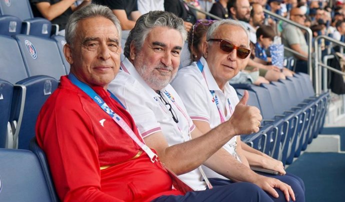 Rodríguez Uribes asiste al debut de la delegación española en los Juegos de Paris 2024