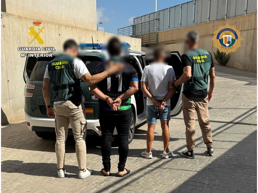 Dos detenidos por cometer cuatro robos en Santa Pola en menos de 24 horas