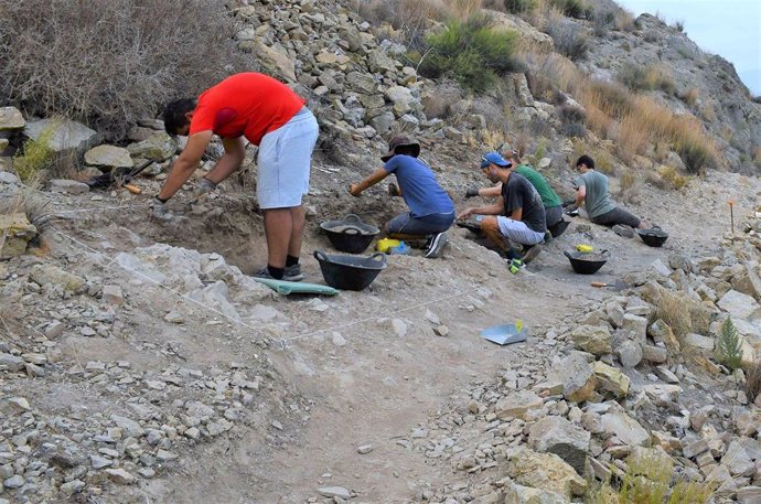 Archivo - Santomera acoge la V Campaña de Excavación en el Poblado Íbero del Balumba-Sector Ibérico de Cobatillas la Vieja