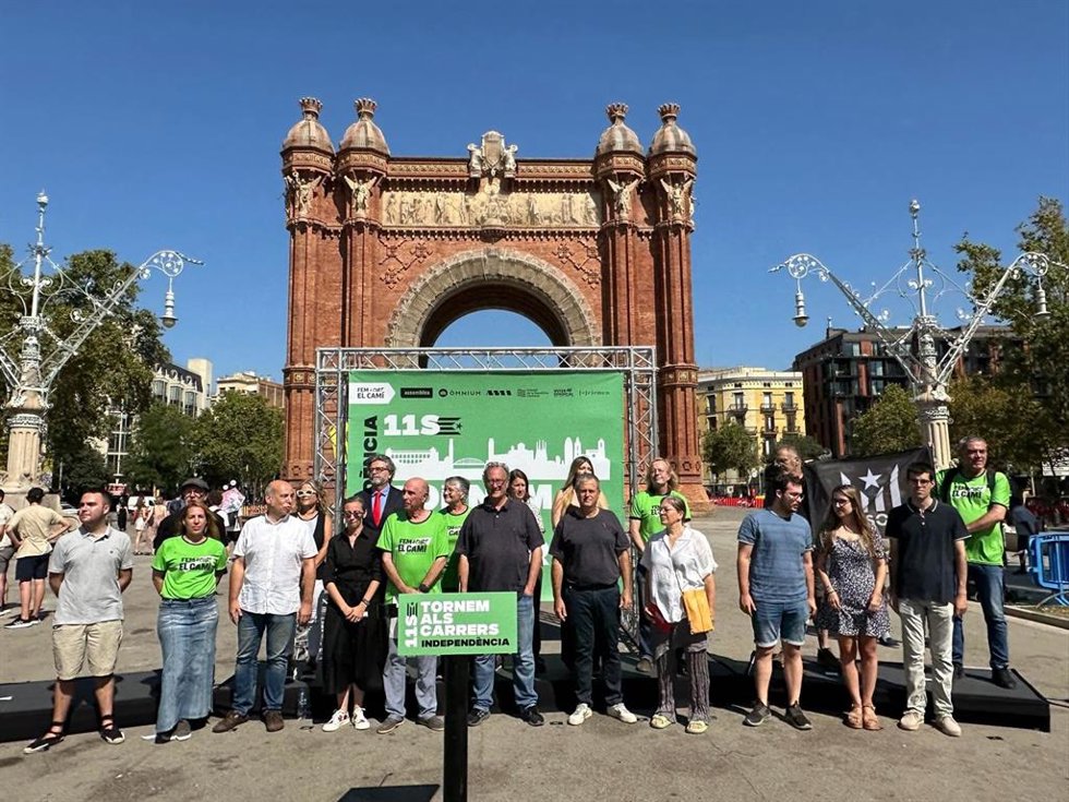 ANC, mnium, AMI y sociedad civil independentista llaman a convertir la Diada en una gran manifestación de país