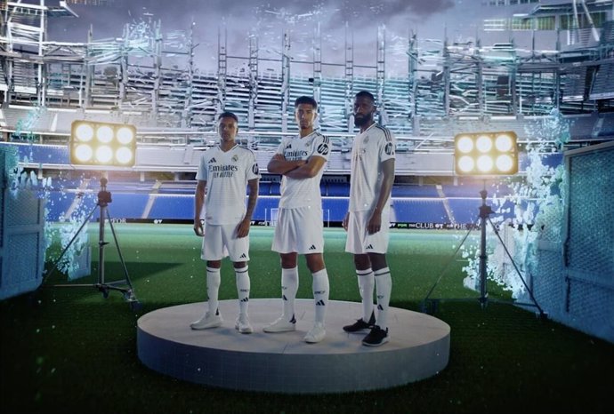 Bellingham, Rodrygo y Rüdiger anuncian la llegada del 'nuevo' Santiago Bernabéu a EA Sports FC 25.