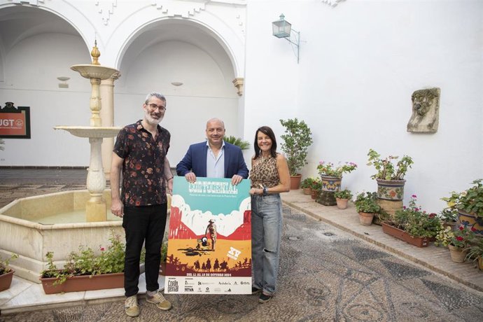 Presentación de CortogeniAl, propuesta cultural que cumple su XV edición y que se desarrollará en Puente Genil del 11 al 19 de octubre.