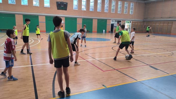 Escolares en los Campus Deportivos del Ayuntamiento de Granada.