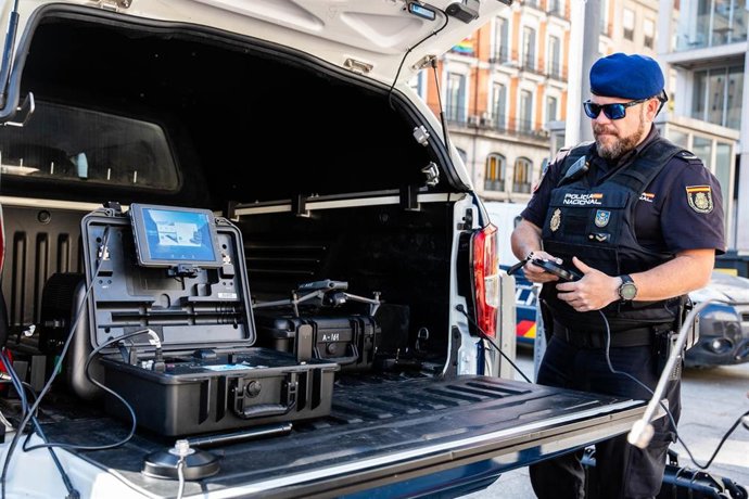 Detector de drones para un dispositivo policial.