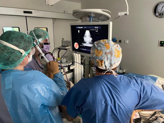 El Servicio de Neumología del Hospital General incorpora la técnica del crioEBUS para diagnosticar cáncer