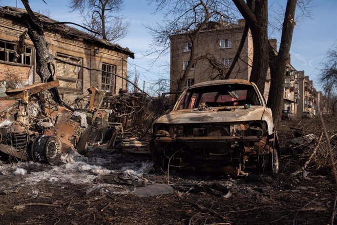 Archivo - February 26, 2024, Donetsk, Donetsk, Ukraine: Buildings bombed and destroyed in the city of Chasiv Yar by Russian bombing