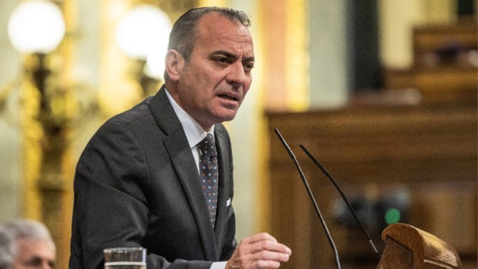 El diputado nacional de Vox por Huelva, Tomás Fernández.