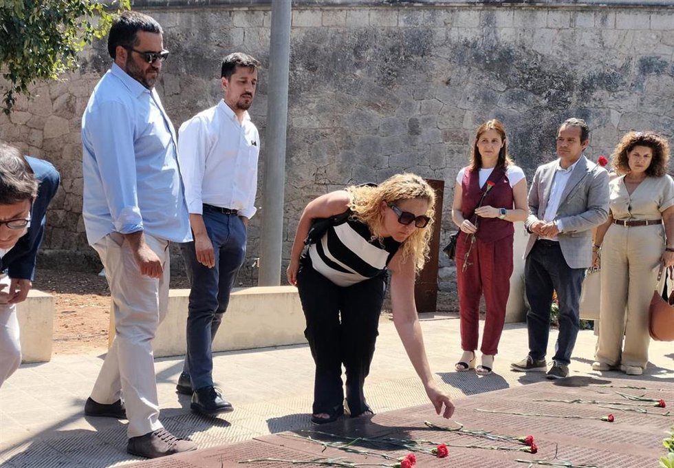 El diputado ecosoberanista, Vicen Vidal, y la portavoz adjunta de MÉS en el Consell de Mallorca, Catalina Inés Perelló.