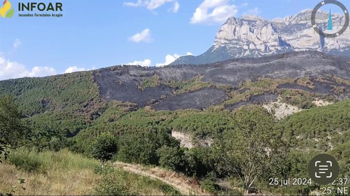 Controlado el incendio de El Pueyo de Araguás.