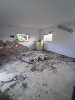 Imagen del estado de las antiguas instalaciones del embalde de Castilblanco