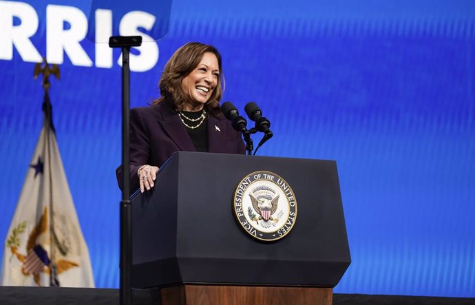 July 25, 2024, Houston, Texas, U.S.A: July 25, 2024  Houston, Texas ,U.S.A - United States of America Vice President KAMALA HARRIS speaks to conference attendees at the 2024 American Federation of Teachers Convention at the George R. Brown Convention Cent