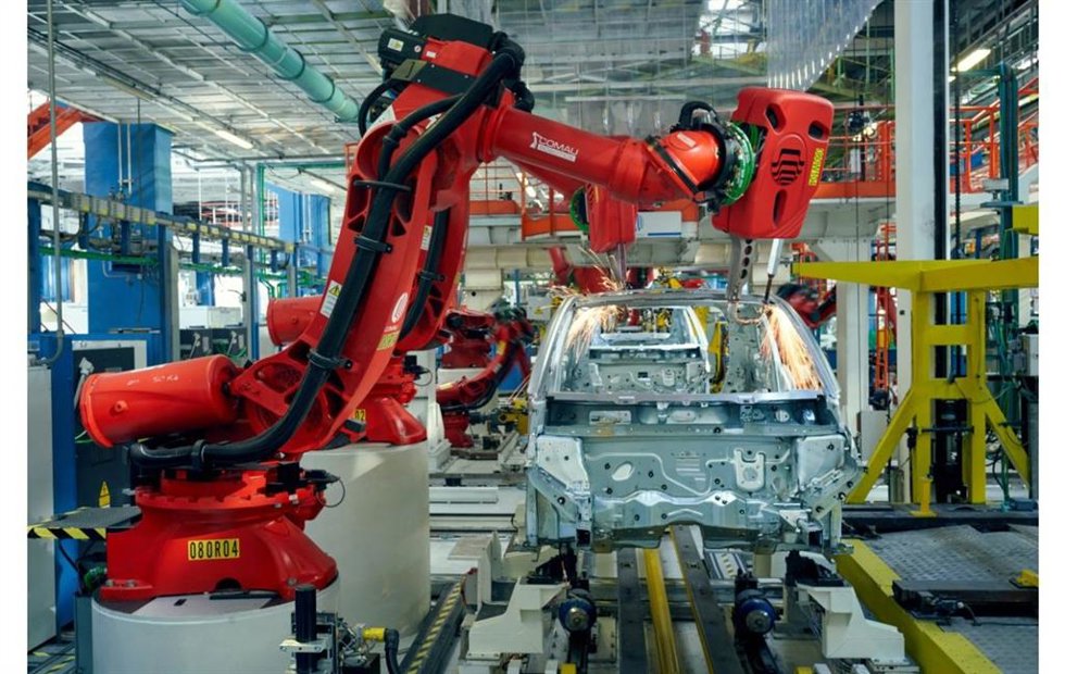 One Equity Partners se convierte en accionista mayoritario de la empresa italiana de automatización de Stellantis, Comau.