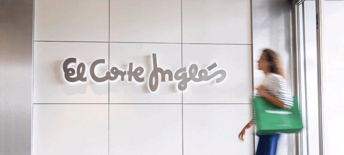 Archivo - El Corte Inglés