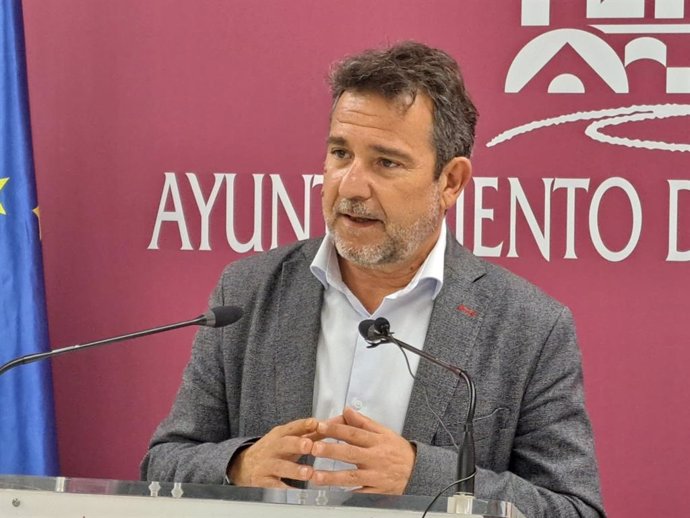 El concejal del PSOE en el Ayuntamiento de Córdoba Joaquín Dobladez.