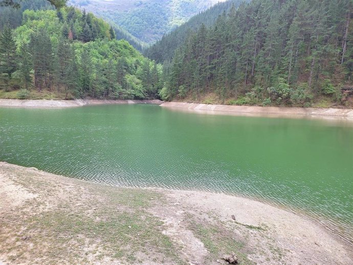 Archivo - Presa de Nocedal, en Güeñes (Bizkaia)