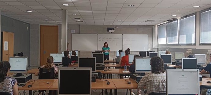 El Govern celebra el primero de los exámenes del cuerpo facultativo subalterno para auxiliar de apoyo