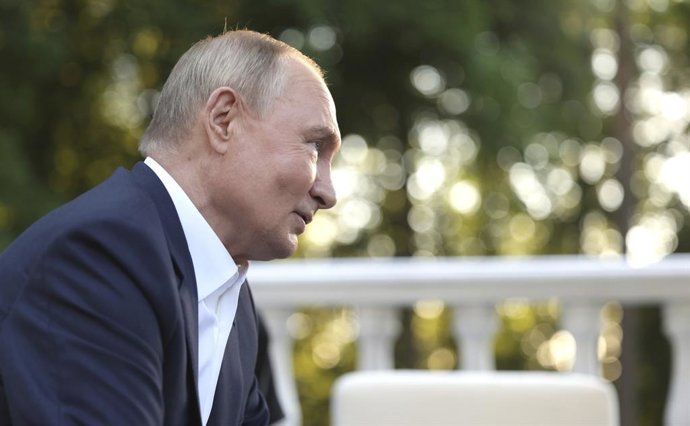 July 8, 2024, Novo-Ogaryovo, Moscow Oblast, Russia: Russian President Vladimir Putin, chats with Indian Prime Minister Narendra Modi, during tea and an informal meeting at the presidential residence of Novo-Ogaryovo, July 8, 29024 in Moscow Oblast, Russia