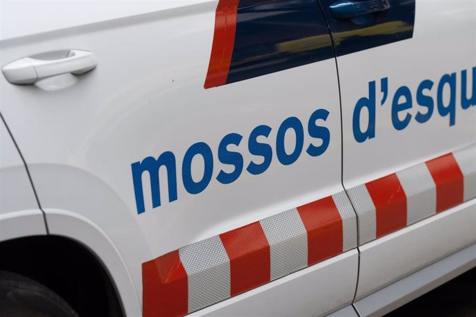 Un vehículo de los Mossos d’Esquadra