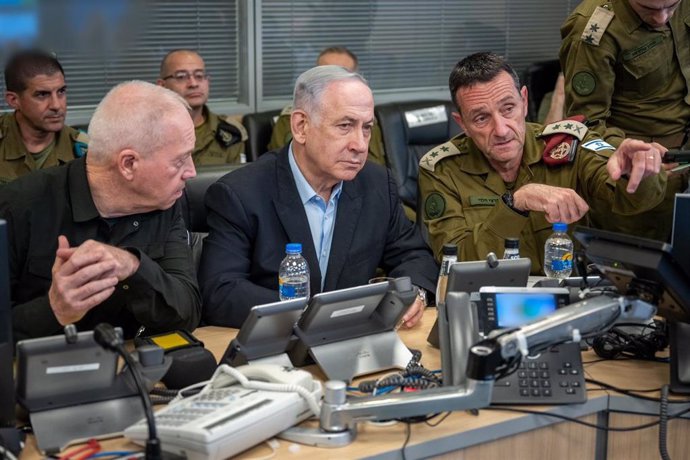 Benjamin Netanyahu, Yoav Gallant y Herzi Halevi