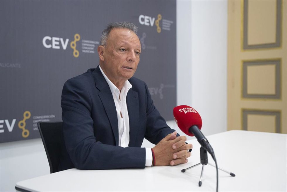El presidente de la Confederación Empresarial de la Comunitat Valenciana (CEV), Salvador Navarro.