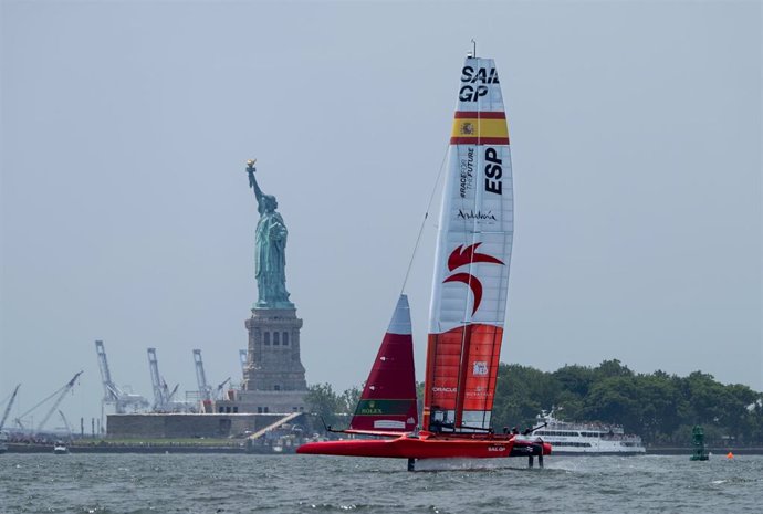 Archivo - El equipo español de SailGP termina séptimo en Nueva York y roza la Gran Final de San Francisco