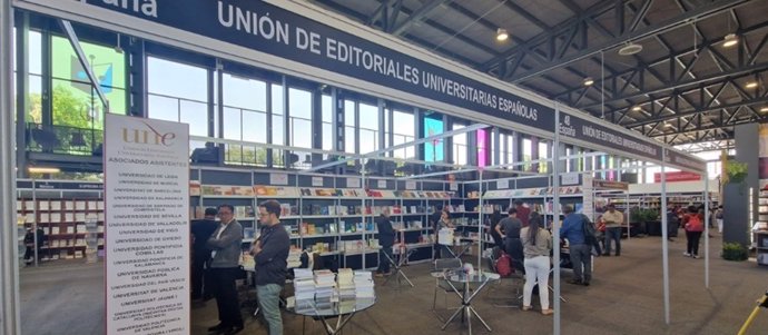 Las Editoriales UNE participan con sus homólogas de Latinoamérica y Estados Unidos en FILUNI 2024, la gran cita universitaria del libro académico y científico en español