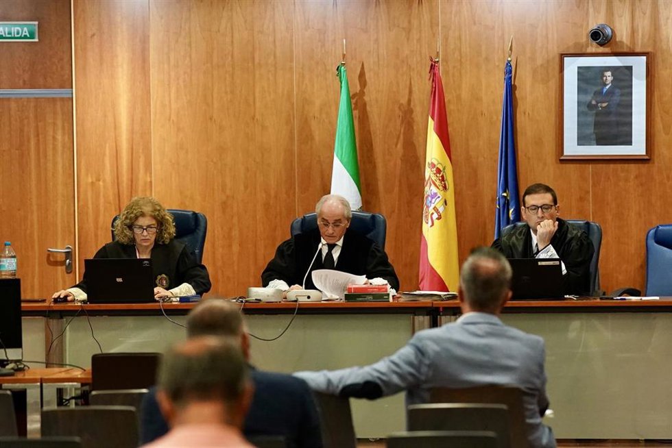 Archivo - Foto de archivo del Tribunal que ha juzgado el caso 'Astapa', sobre la supuesta corrupción política y urbanística en la localidad malagueña de Estepona.