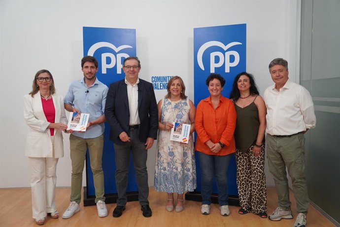 PPCV presenta un llibre de sobre les seues propostes al Senat per a "defensar els interessos de la Comunitat Valenciana"