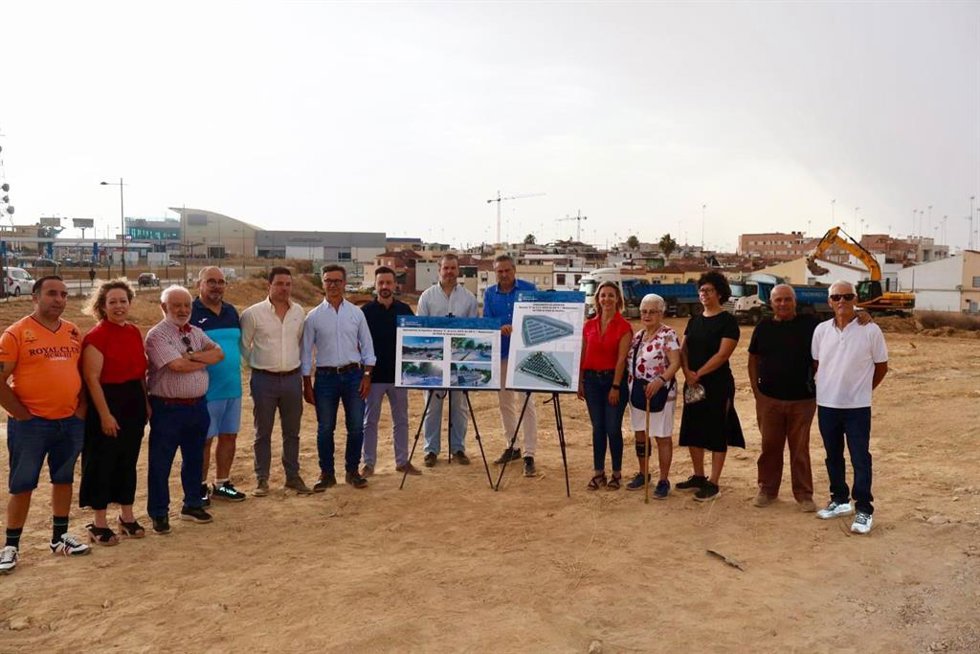 Construcción de un nuevo aparcamiento en Alcalá (Sevilla).
