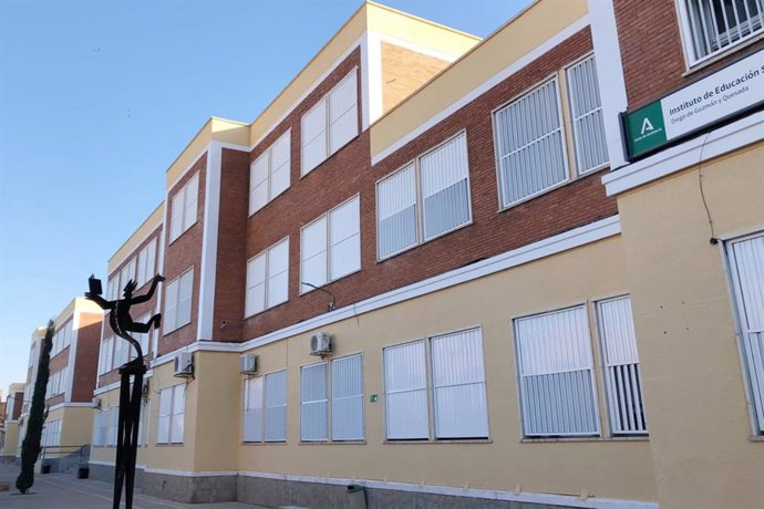 El Instituto de Educación Secundaria (IES) Diego de Guzmán y Quesada de Huelva.