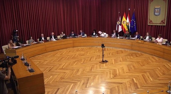 Archivo - Pleno del Ayuntamiento de Logroño del mes de junio de 2024 (ARCHIVO)