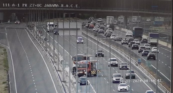 El accidente entre dos vehículos deja algunos atascos esta mañana en la entrada a Madrid por la A-1