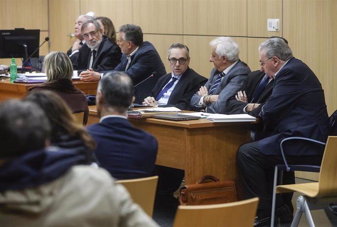 Archivo - Los acusados en el juicio por la caja B del PP