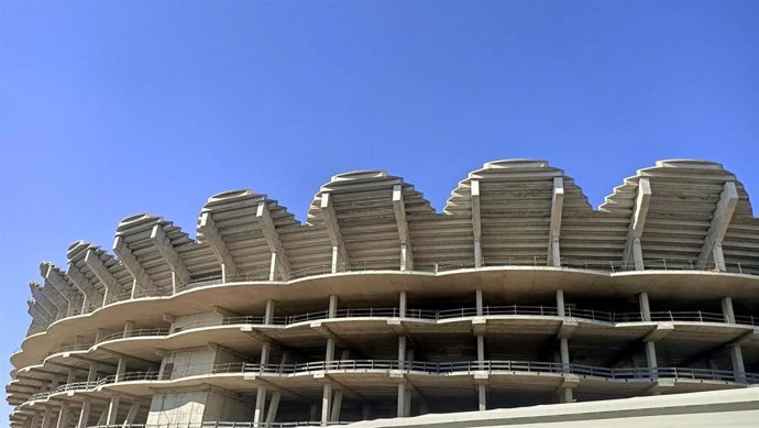 Imagen de las obras inacabadas del Nou Mestalla.