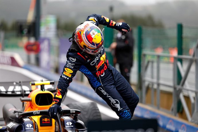 PEREZ Sergio (mex), Red Bull Racing RB20, portrait during the Formula 1 Rolex Belgian Grand Prix 2024, 14th round of the 2024 Formula One World Championship from July 26 to 28, 2024 on the Circuit de Spa-Francorchamps, in Stavelot, Belgium.