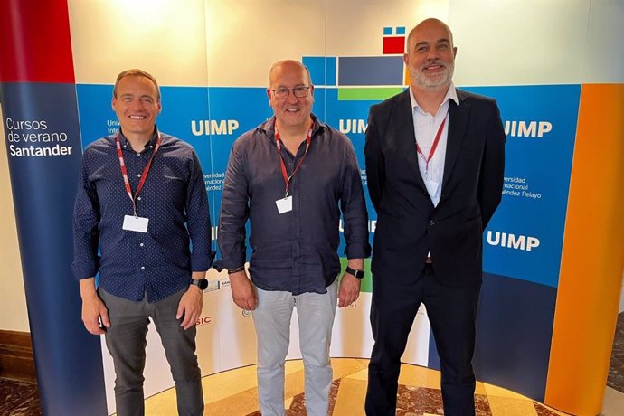 Participantes en un curso sobre TIC en la salud en la UIMP