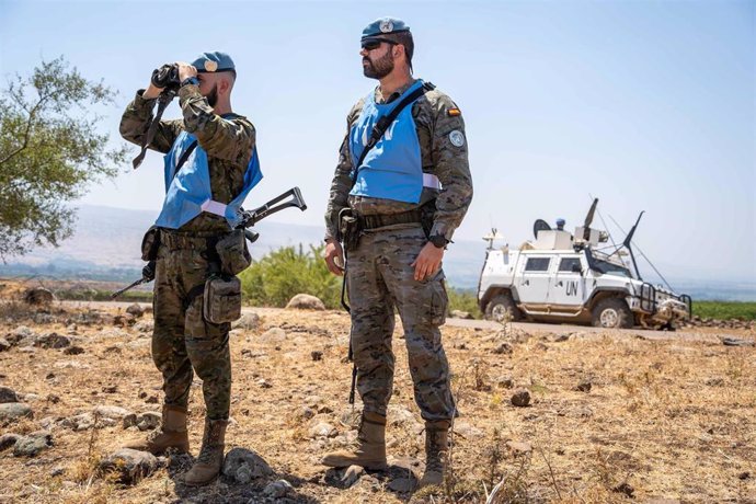 Personal de la Brigada 'Guzmán el Bueno' X en el reconocimiento de Zona de Operaciones en Líbano.