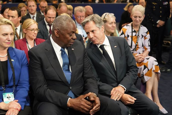 July 11, 2024, Washington, District Of Columbia, USA: United States Secretary of Defense Lloyd J Austin III and US Secretary of State Antony Blinken converse prior to  US President Joe Biden hosting an event on the Ukraine Compact at the Walter E. Washi