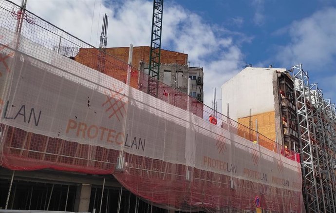 Trabajadores de la construcción en una obra.