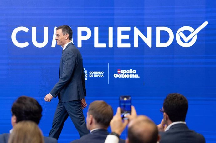 El presidente del Gobierno, Pedro Sánchez, a su llegada a una comparecencia para hacer balance del curso político, e