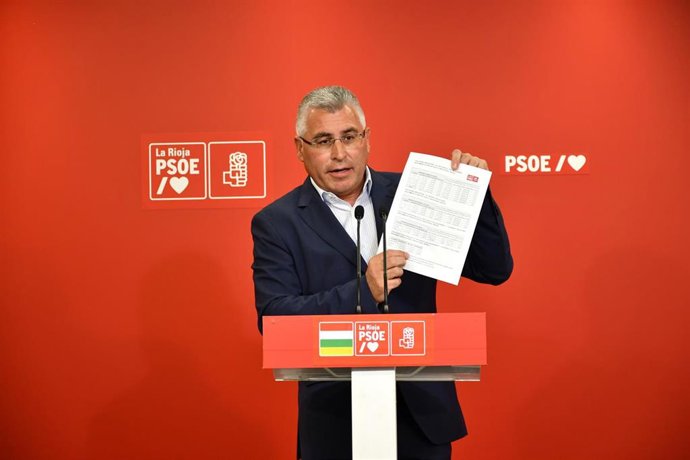 El diputado regional del PSOE, José Ángel Lacalzada.