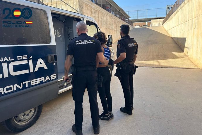 Mujer detenida en Ibiza por robar una mochila