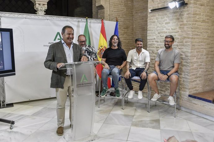 El delegado del Gobierno andaluz, Ricardo Sánchez, en la presentación de la primera edición de la 'Noche Carnavalesca Ciudad de Écija'.