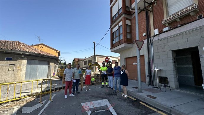 Comienzan las obras de reurbanización de la avenida de los Campones, en El Berrón.