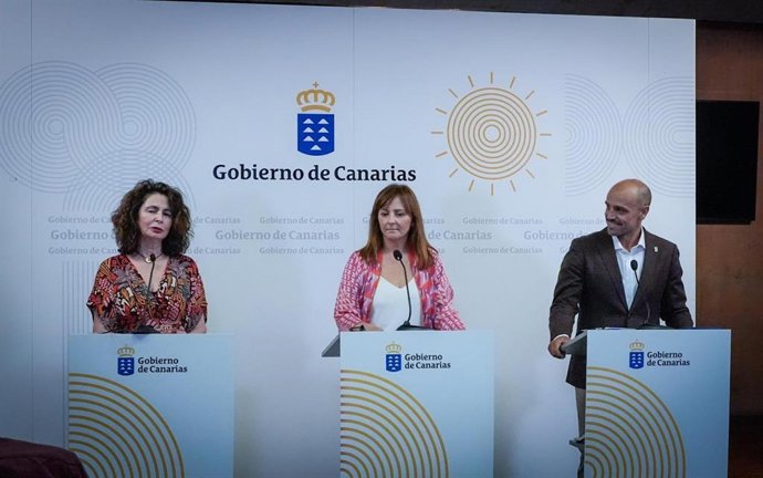La consejera de Administraciones Públicas del Gobierno de Canarias, Nieves Lady Barreto