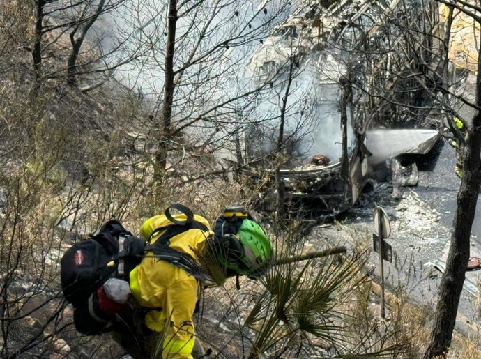 Imágenes De La Intervención De Infoca Este Mediodía