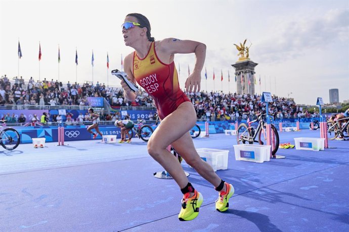 La triatleta española Ana Godoy, en Paris 2024.