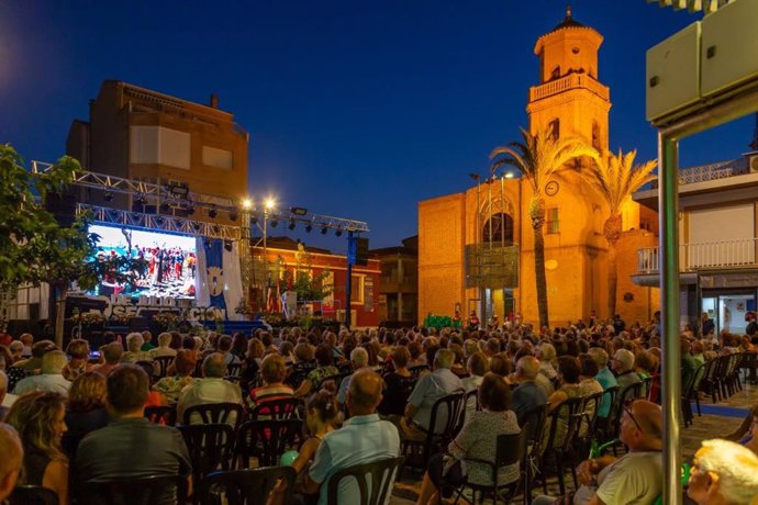 El Pilar de la Horadada celebra 38 anys d'independència d'Oriola