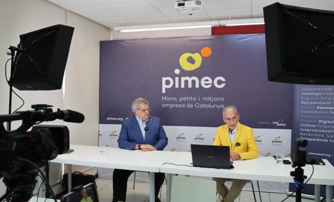 El presidente de Pimec Comerç, Antoni Torres, y el secretario general de Pimec, Josep Ginesta.